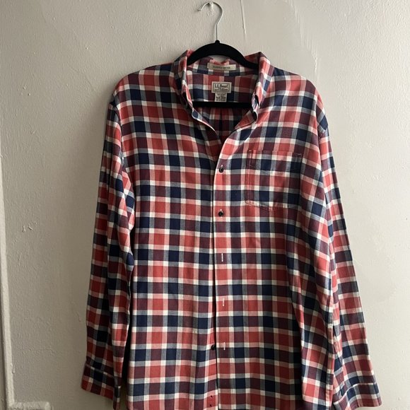 L.L. Bean Slightly Fitted Scotch Plaid Red and Blue Flannel - Picture 1 of 4